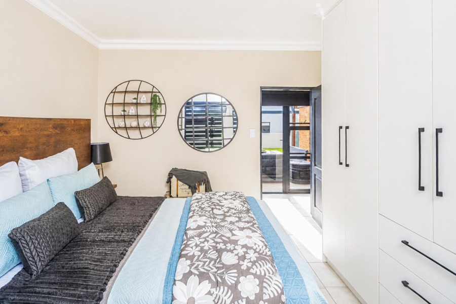 4 Bedroom Property for Sale in Meerhof North West